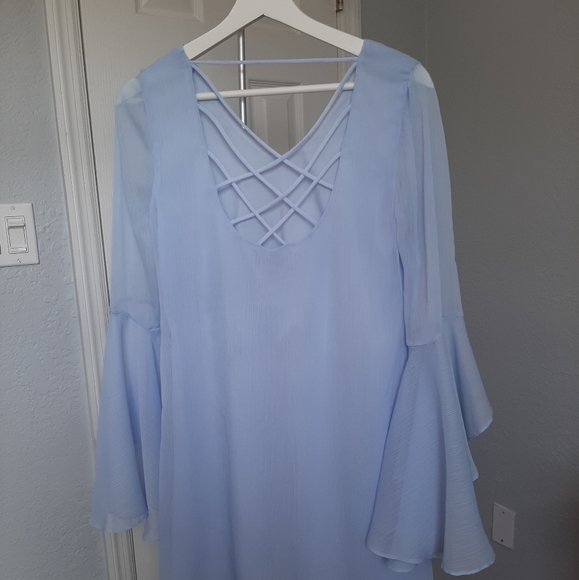 Dress - Picture 5 of 7